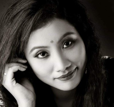 Nilakshi Neog, Listen the song Nilakshi Neog, Play the song Nilakshi Neog, Download the song Nilakshi Neog