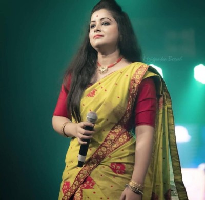 Priyanka Bharali, Listen the song Priyanka Bharali, Play the song Priyanka Bharali, Download the song Priyanka Bharali
